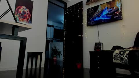 LIAM- noah online show from January 2025 09:43:01 PM