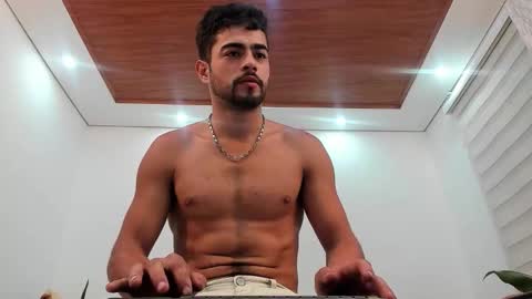 LIAM- noah online show from September 2025 09:35:02 AM