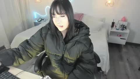 Noah  online show from February 2026 06:26:01 AM