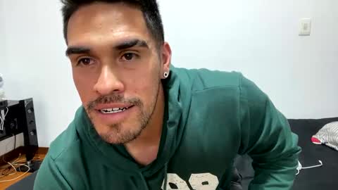 Snapshot of noahsexx98 chatting on September 2025 03:47:01 PM noahsexx98 online show from September 2025 03:47:01 PM