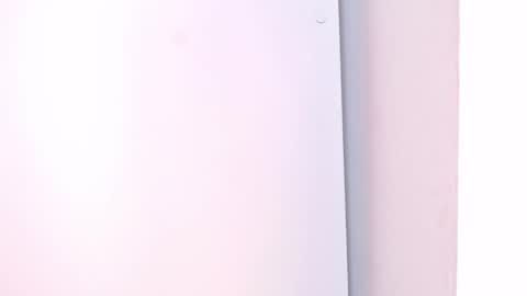 noellehartley online show from November 2025 12:48:01 PM