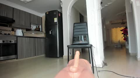  In instagram dayhannanoemi online show from February 2026 03:49:02 PM