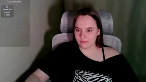 noir_ember_ online show from July 2026 07:39:01 PM