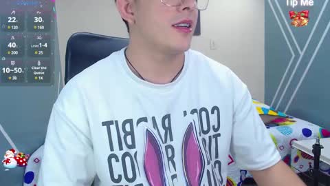 Snapshot of nolan_twink chatting on December 2024 06:26:02 PM Nolan online show from December 2024 06:26:02 PM