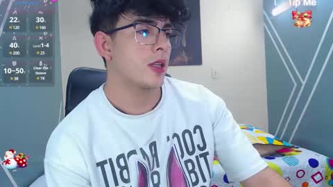 Snapshot of nolan_twink chatting on December 2024 09:31:02 PM Nolan online show from December 2024 09:31:02 PM