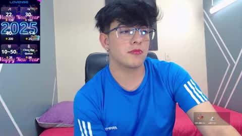Snapshot of nolan_twink chatting on January 2025 05:53:01 PM Nolan online show from January 2025 05:53:01 PM