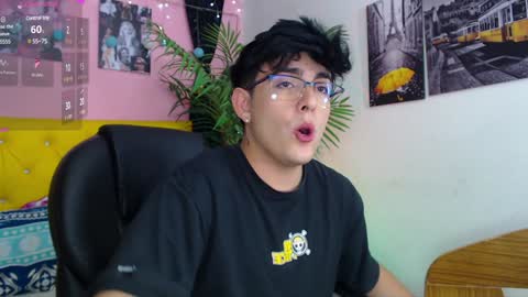 Snapshot of nolan_twink chatting on January 2025 09:14:02 PM Nolan online show from January 2025 09:14:02 PM