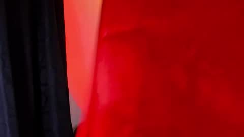 Nolan  online show from October 2025 11:42:02 PM