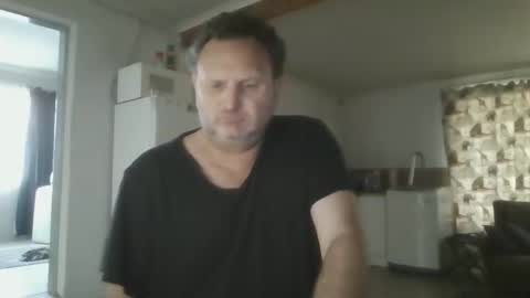 Snapshot of nollie244 chatting on April 2026 05:27:02 AM Nollie online show from April 2026 05:27:02 AM