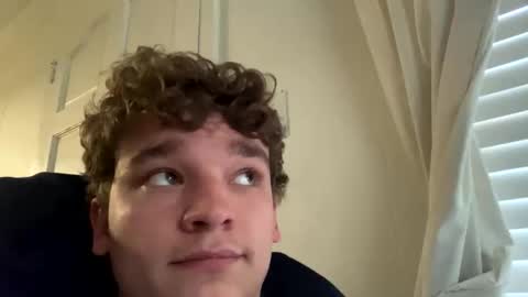 Snapshot of noname763904 chatting on April 2026 12:20:02 AM Curly online show from April 2026 12:20:02 AM