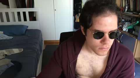 Snapshot of nongay379444 chatting on December 2024 08:28:01 AM nongay379444 online show from December 2024 08:28:01 AM