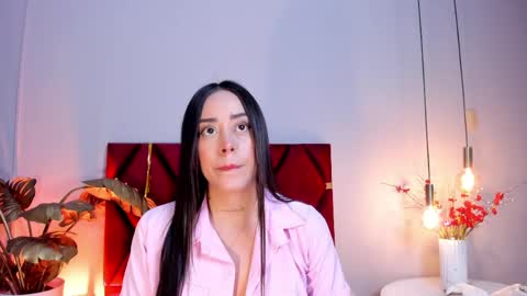Nora Da Silva online show from April 2026 02:33:01 PM