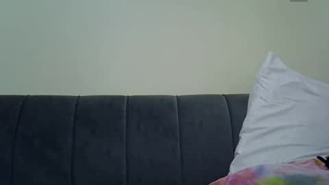 norah_pure online show from January 2025 04:19:01 AM