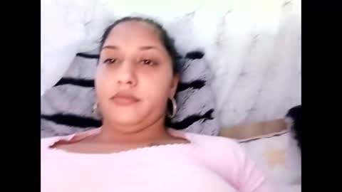NoraKiss1 online show from May 2026 10:45:01 AM