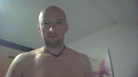 Snapshot of nordicrunner76 chatting on May 2026 10:04:02 PM nordicrunner76 online show from May 2026 10:04:02 PM