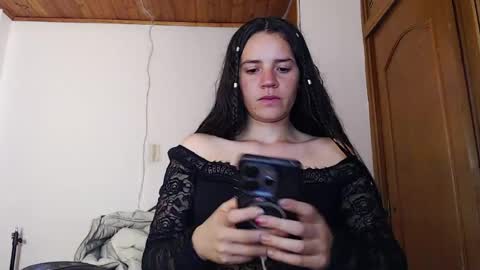 Snapshot of noreen_ chatting on April 2026 09:15:02 PM noreen_ online show from April 2026 09:15:02 PM