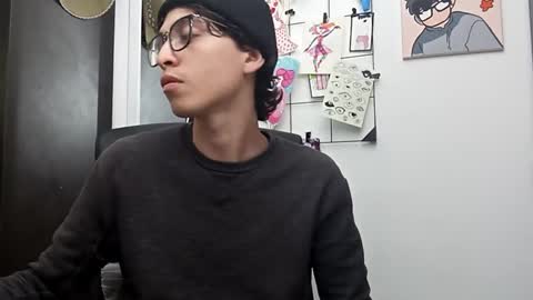 Norehg online show from October 2025 09:17:02 PM