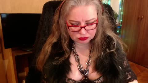 Snapshot of norma_gin chatting on December 2024 11:12:02 PM miss Tress online show from December 2024 11:12:02 PM