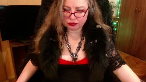 Snapshot of norma_gin chatting on December 2024 02:14:02 AM miss Tress online show from December 2024 02:14:02 AM