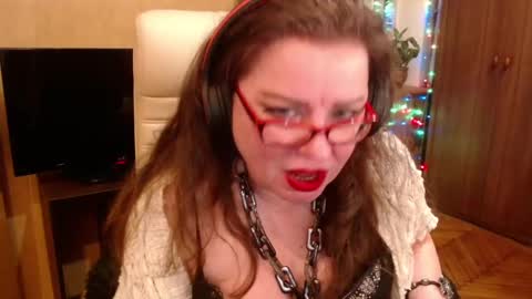 Snapshot of norma_gin chatting on March 2025 09:45:02 PM miss Tress online show from March 2025 09:45:02 PM