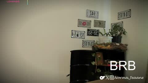 Norma Jeaane online show from April 2026 07:58:02 PM