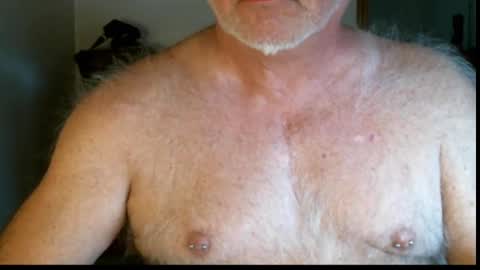 northcountryguy762 online show from October 2025 01:58:01 PM