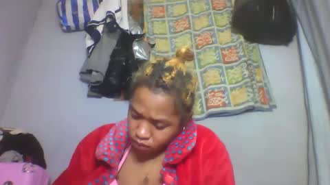 nosminah01 online show from September 2025 12:43:01 AM