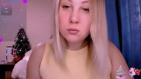 Snapshot of not_nakedcat chatting on January 2026 06:07:02 AM hi glad to chat online show from January 2026 06:07:02 AM