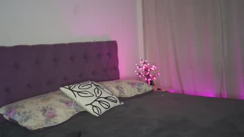 Snapshot of notamericanpie23 chatting on March 2025 06:55:01 PM Tina online show from March 2025 06:55:01 PM