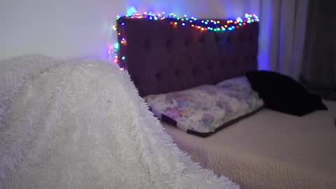 Snapshot of notamericanpie23 chatting on January 2026 07:08:02 PM Tina online show from January 2026 07:08:02 PM