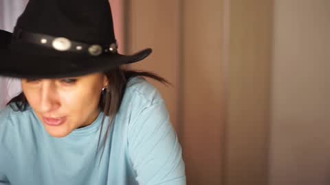 Snapshot of notamericanpie23 chatting on February 2026 10:03:02 AM Tina online show from February 2026 10:03:02 AM