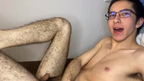 notatheeena online show from December 2025 10:02:01 AM