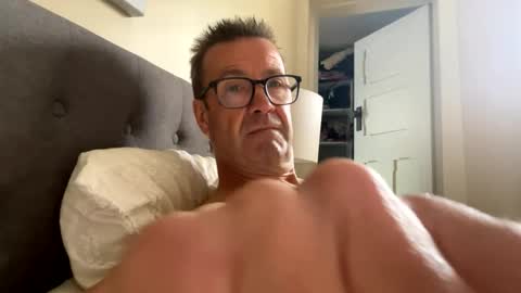 Nottsaust online show from October 2025 12:23:01 AM