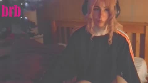 Lucy online show from October 2025 11:59:02 PM