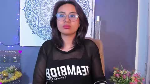     n o v a    online show from September 2025 11:30:02 PM