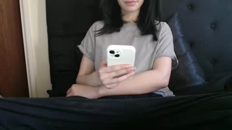 Olivia online show from March 2026 10:35:02 PM