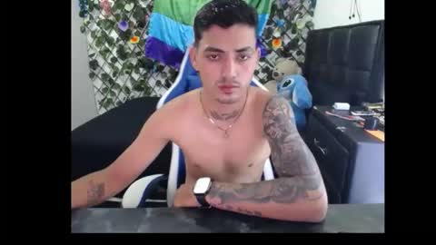novaluxstudio online show from May 2026 07:32:02 PM