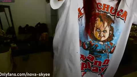 Snapshot of novaskyee chatting on December 2024 06:21:01 AM Nova skyee online show from December 2024 06:21:01 AM
