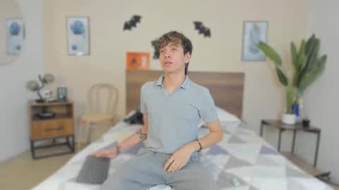 NovayBrian online show from October 2025 04:36:01 AM