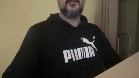 novio_muyalto online show from November 2025 10:30:02 PM