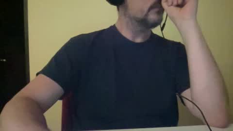 novio_muyalto online show from April 2026 12:16:01 AM