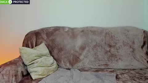 Snapshot of now_elly chatting on February 2025 09:21:01 AM Nowelly online show from February 2025 09:21:01 AM