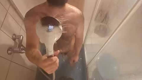 Snapshot of nudechiller chatting on October 2025 08:06:02 PM Vinz... online show from October 2025 08:06:02 PM