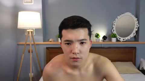 Snapshot of nudetension chatting on September 2025 11:42:01 AM Maks online show from September 2025 11:42:01 AM