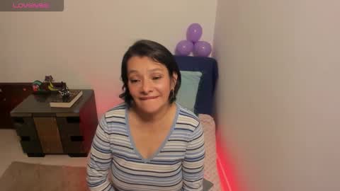 nuit_rose online show from November 2025 02:11:02 AM