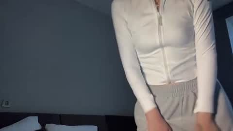 Ema online show from April 2026 09:32:02 AM