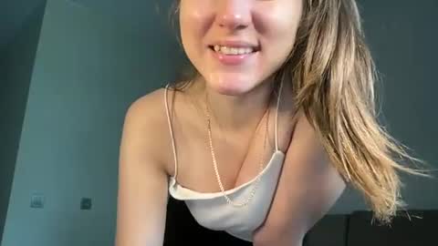 Snapshot of nursedoll chatting on June 2026 07:29:02 AM Ema online show from June 2026 07:29:02 AM