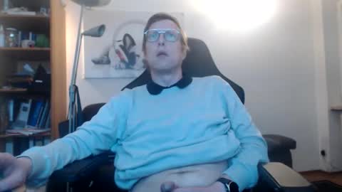 nursefan online show from February 2026 07:08:01 PM