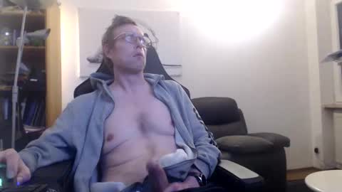 nursefan online show from February 2026 09:44:01 PM