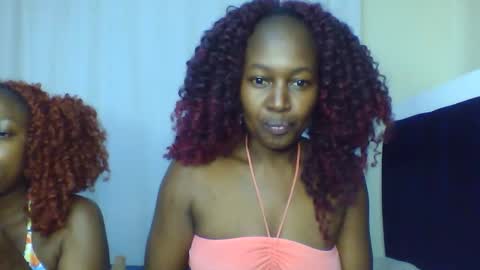 nutgal online show from December 2025 08:01:02 AM